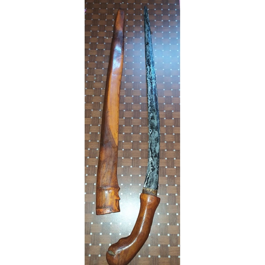 Pedang Suduk Maru Jumbo Dwi Pamor Batu Lapak Ngulit Semongko Tangguh Mataram