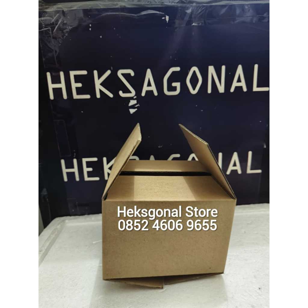 

Kardus box 15x15x10cm karton packing polos baru ST Balikpapan