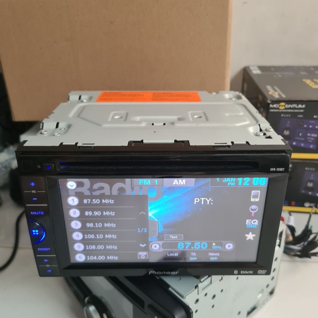 Head unit Pioneer AVH 265 BT
