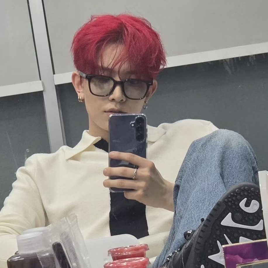 heeseung seragam yzy r:u r2