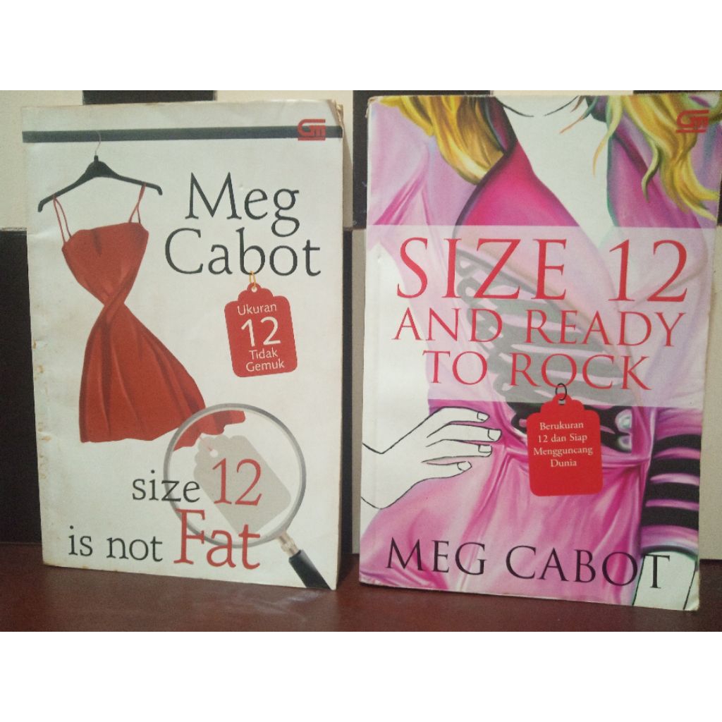 Novel SIZE 12 - MEG CABOT. Buku bacaan remaja