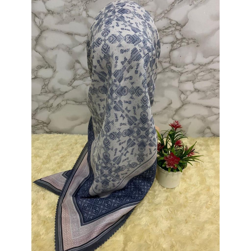 Hijab Jilbab segi empat premium lasercut terbaru 115x115