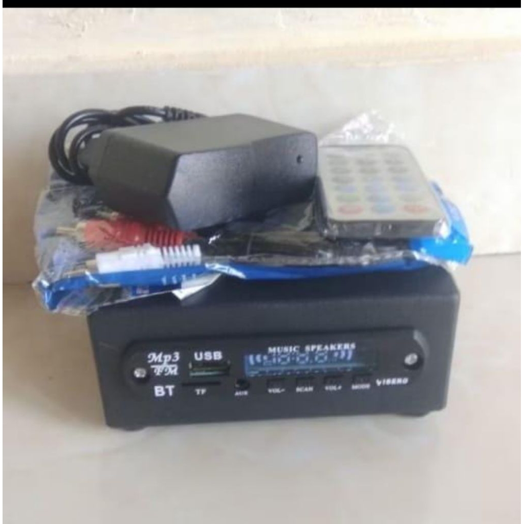 MP3 player bluetooth speaker y