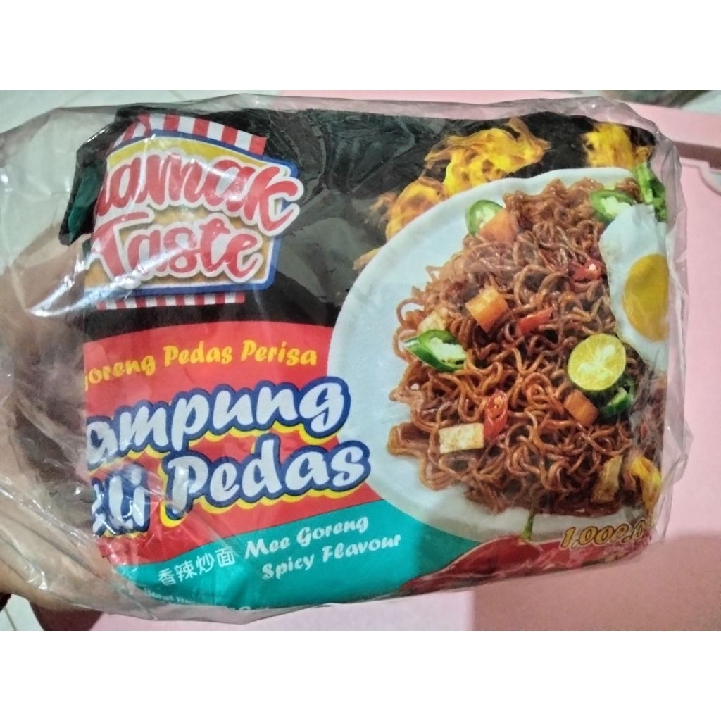 

Mamak Taste Mi Goreng Pedas Perisa Kampung Cili Pedas (88 g x 5 Bungkus)