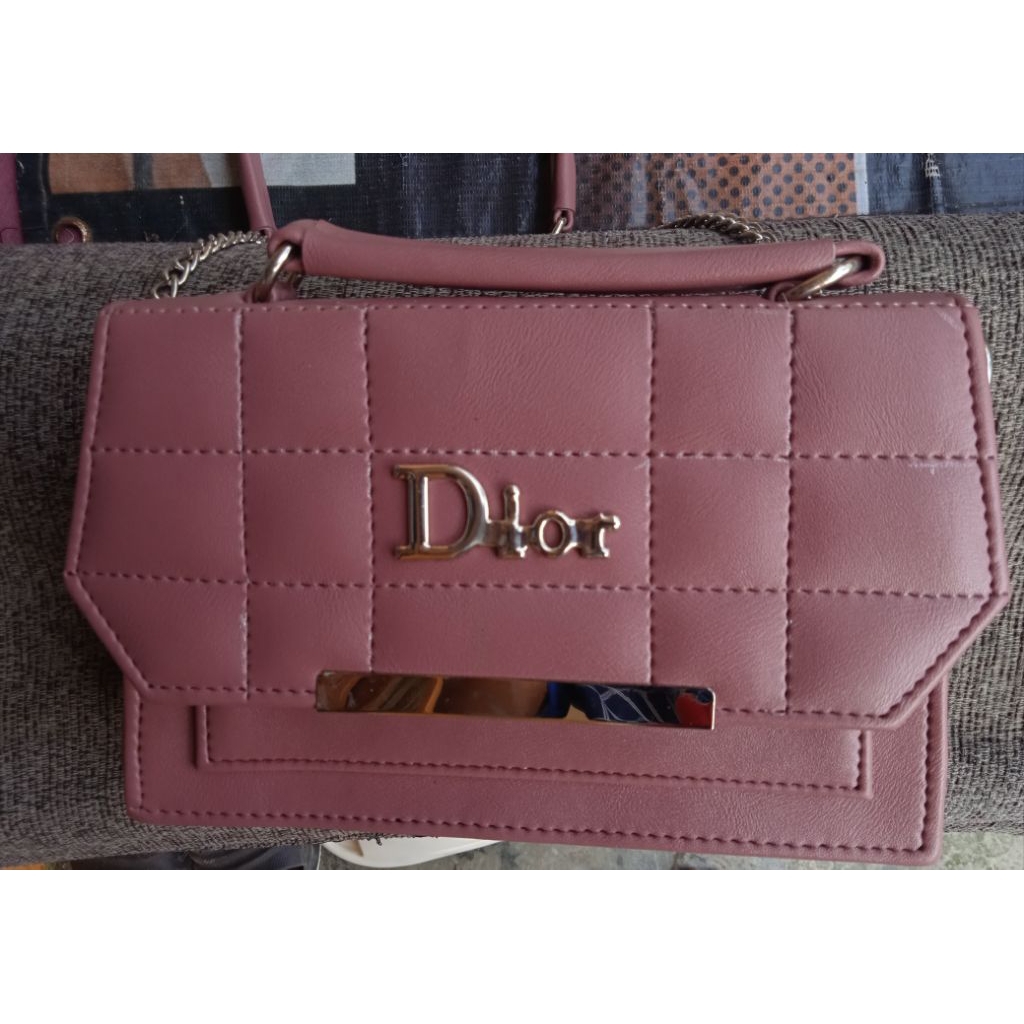 Tas wanita selempang murah cocok buat Jalan jalan dan kerja