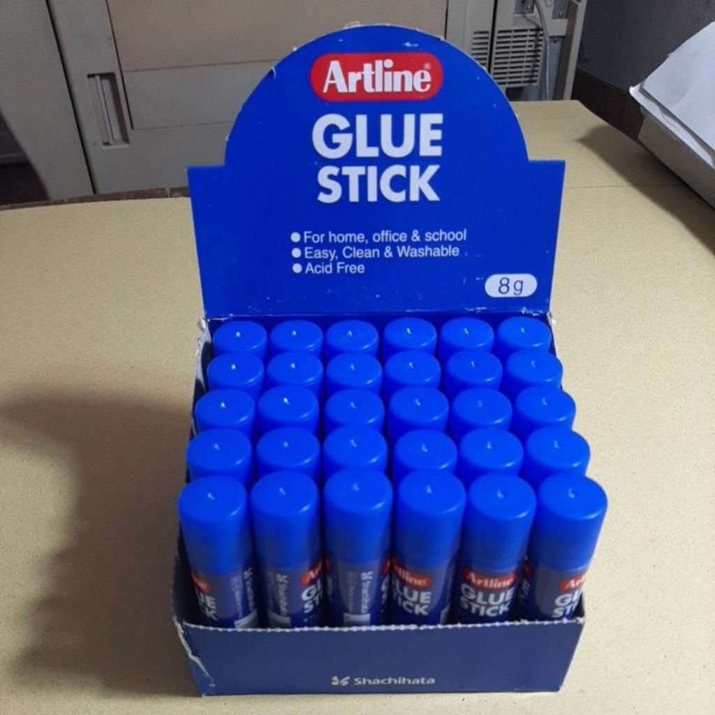 Lem kertas glue stik Artline 8g /pcs