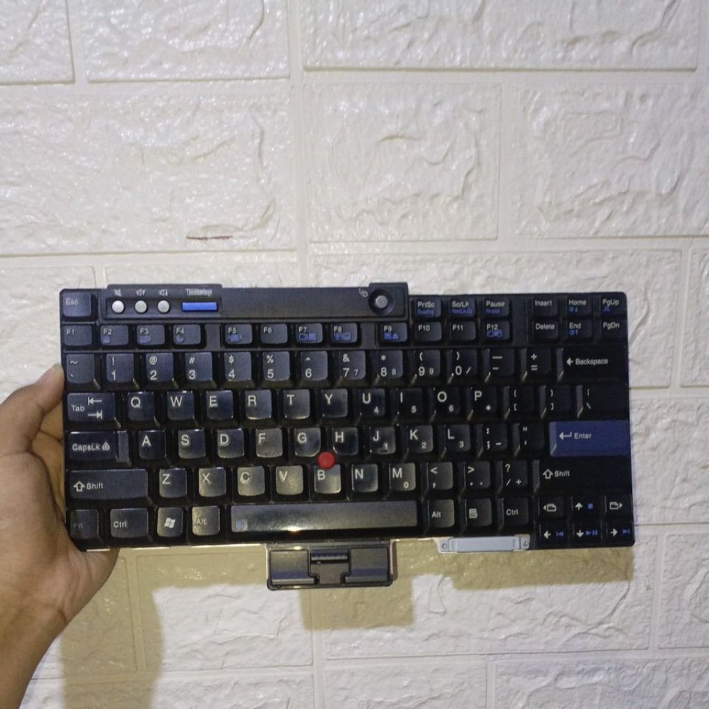 keyboard lenovo Thinkpad R400 T400 T61 R61i R60 R61 T60 second normal