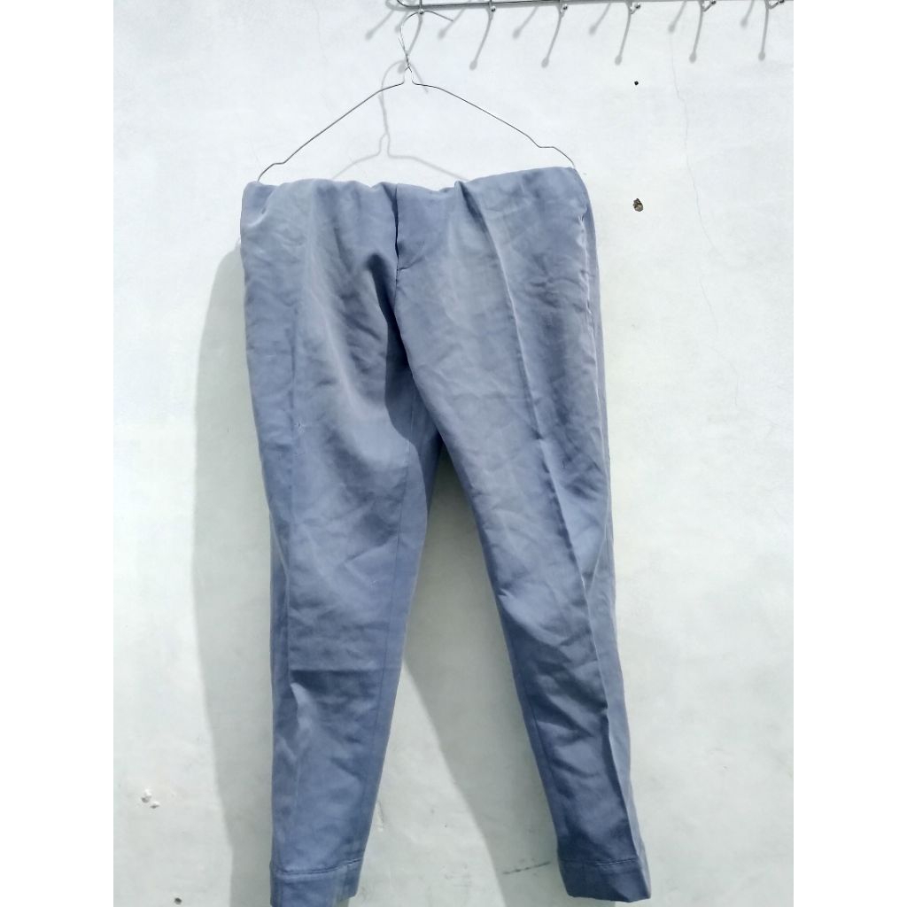 celana abu sekolah smk/SMA pria preloved