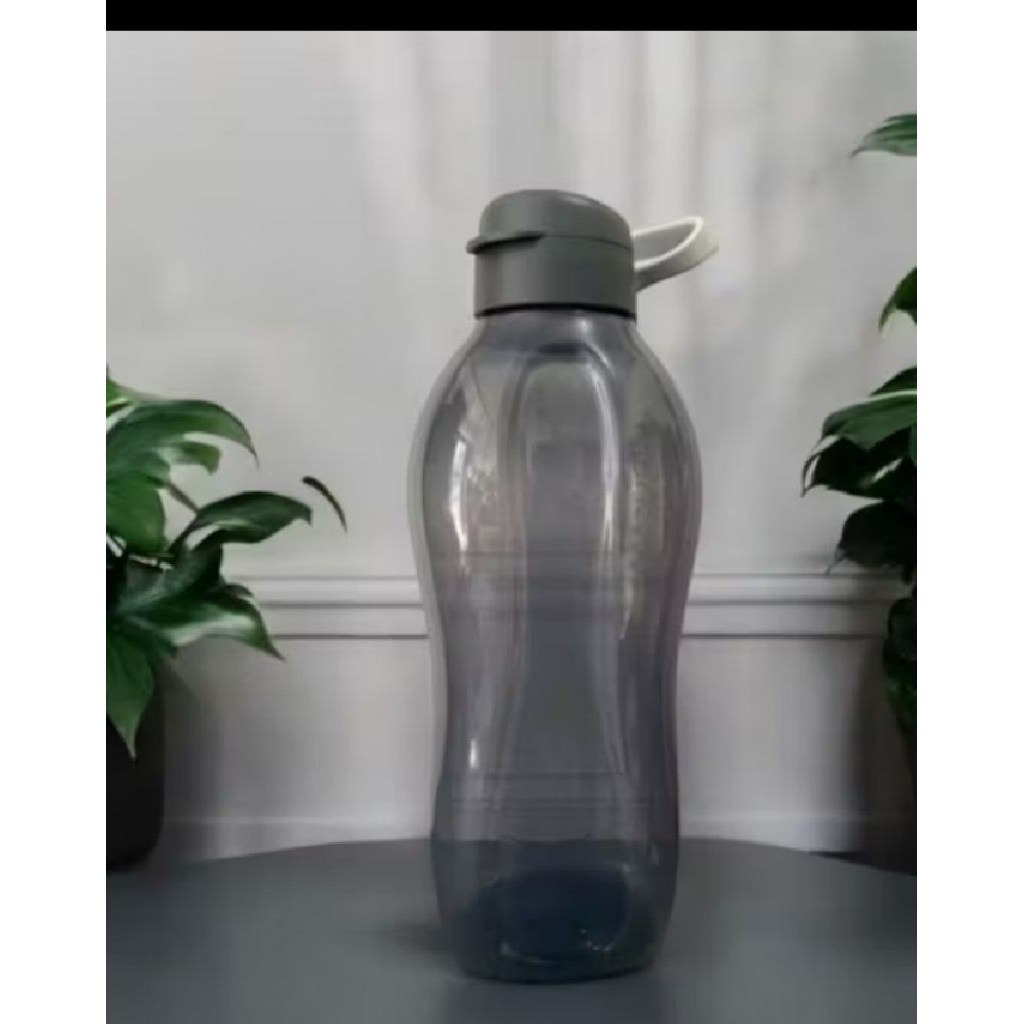 eco bottle 2 L(1)  tupperware