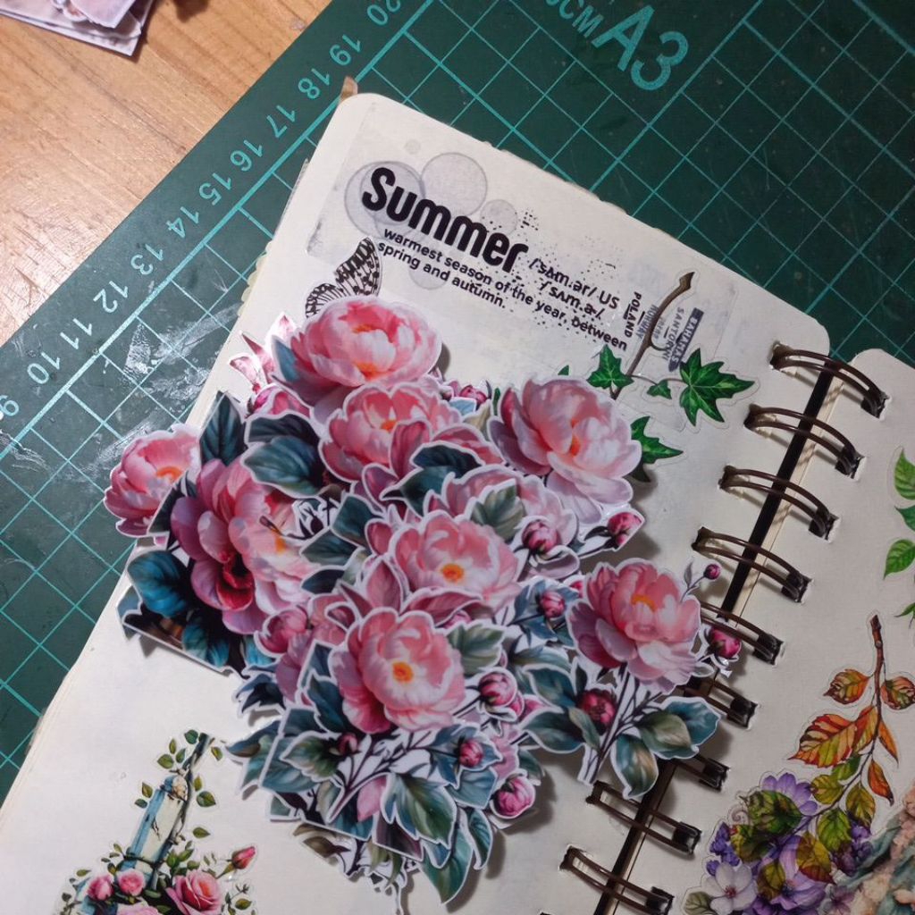 

ARTDOESWORK Pretty peonies stiker Transparant