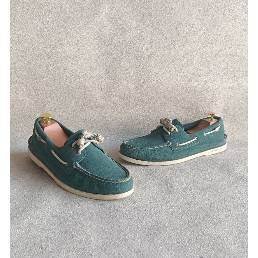 sepatu second branded sperry top sider size 44