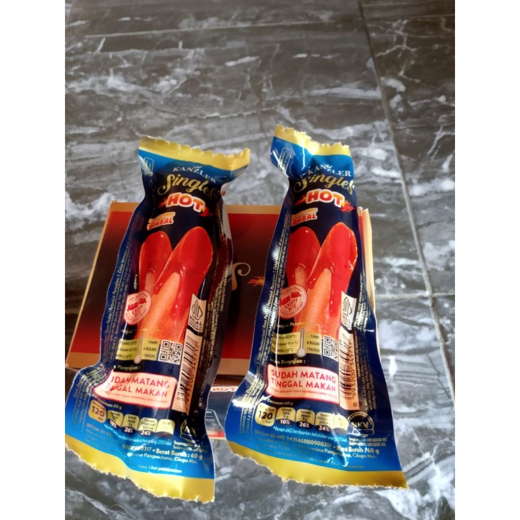 

1 box sosis kanzler singles rasa pedas (hot) 65gr 1 box isi 12pcs