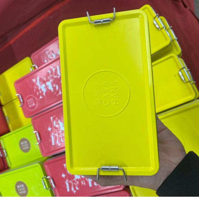 

Kue Bulan Casa Hana Durian Lotus / Moncake Rasa Durian Dengan Biji Teratai Isi 2 Pcs / box