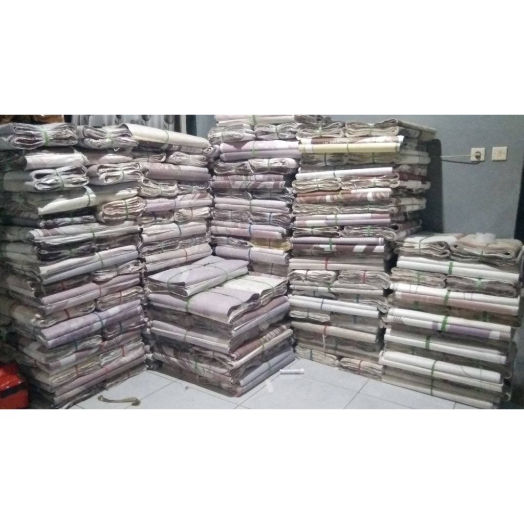 

kertas packing(Hvo tipis) 60x80 isi 10