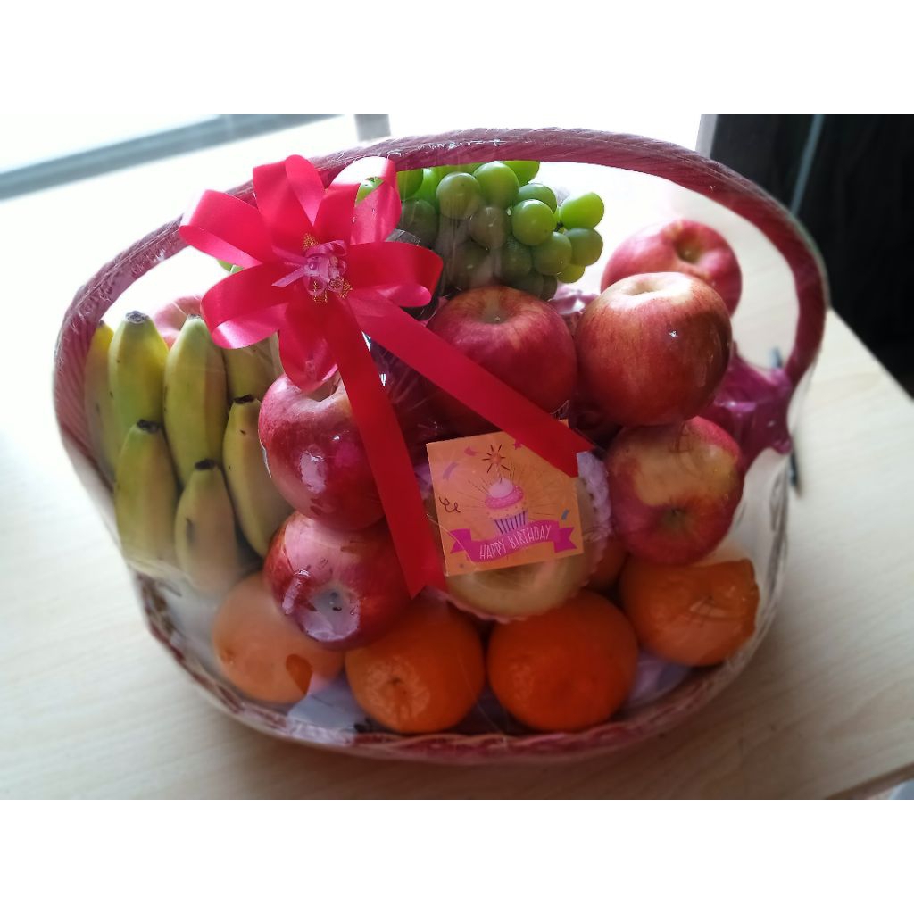 

parcel buah ukuran sedang buah segar