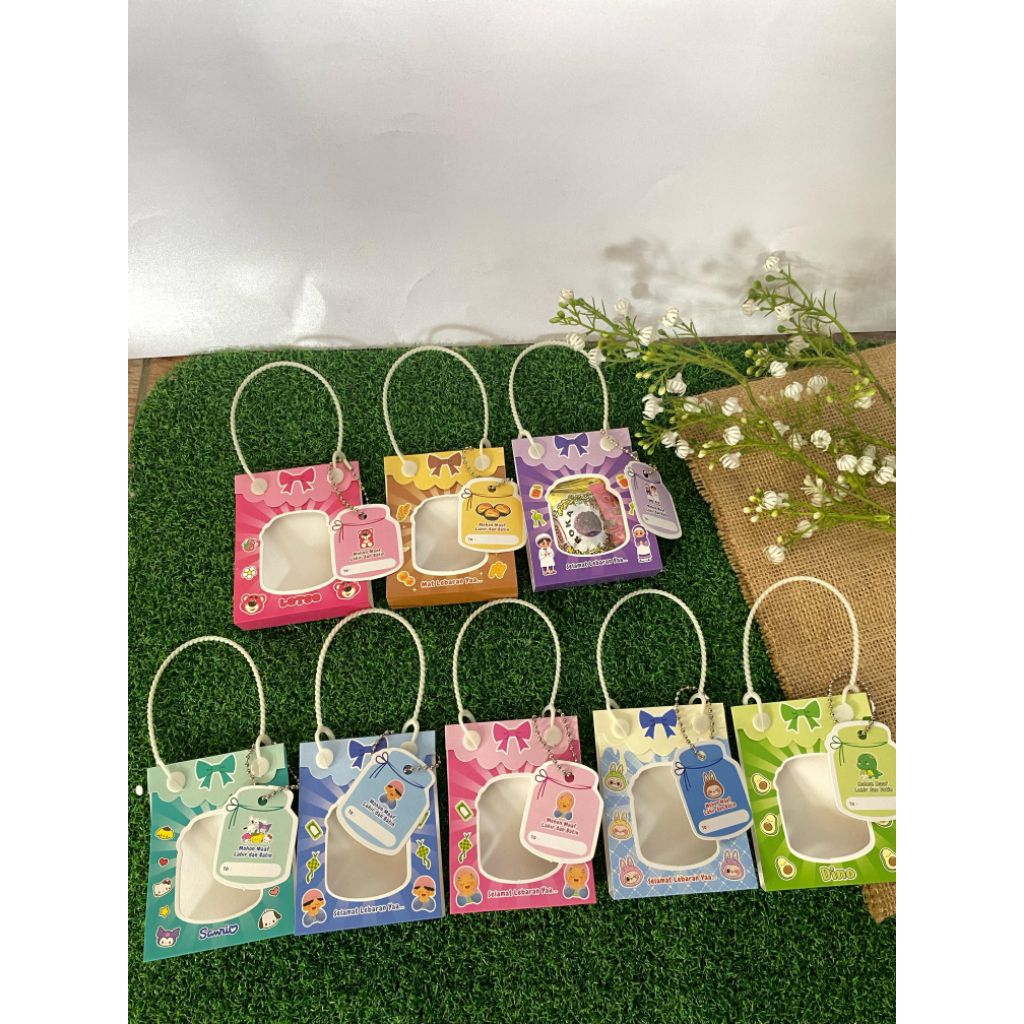

Isi 500 pcs Grosir Tas Parcel Mini Paket Usaha Lebaran Motif Lengkap