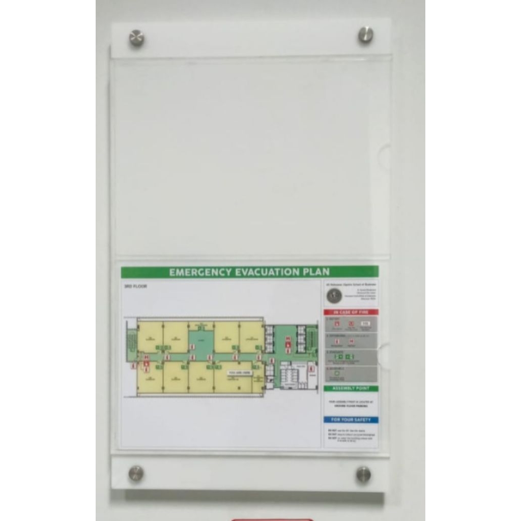 

AKRILIK SELIPAN KERTAS A4 2 SUSUN BAHAN 2MM BENING + 2MM PUTIH SUSU MEREK MC