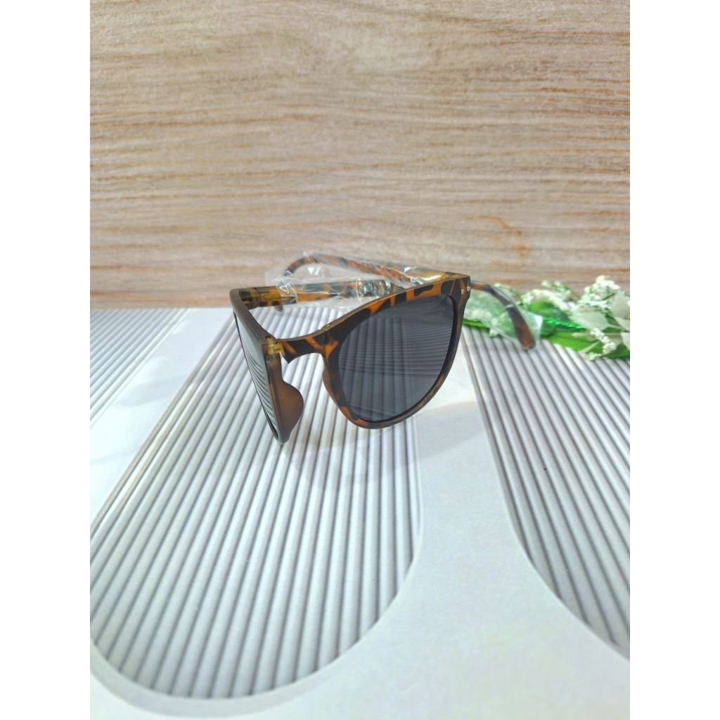 Kaca mata/ kaca mata fashion/ fashion style