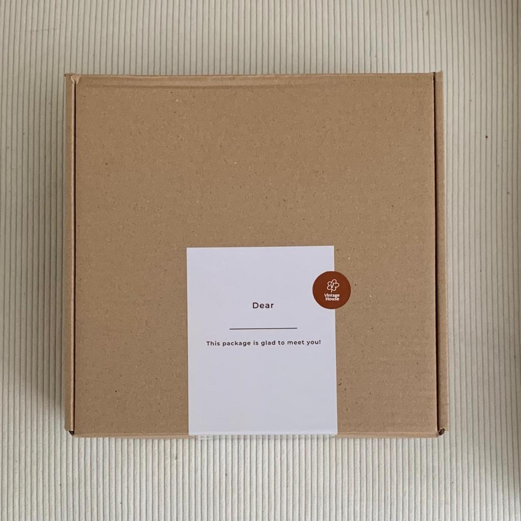 

Vintage House - GIFT BOX Packaging