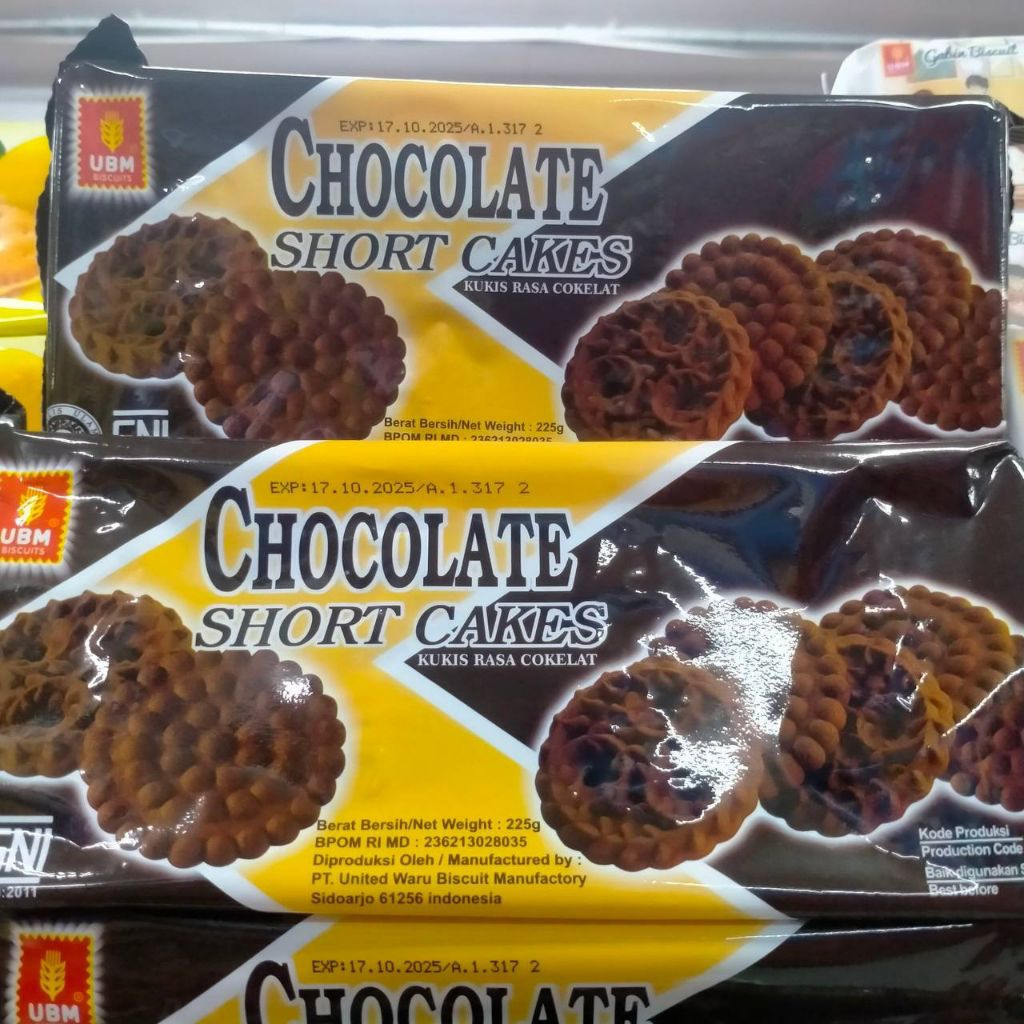 

UBM Biscuit Chocolate Short Cake 225 Gr / Kukis Rasa Coklat