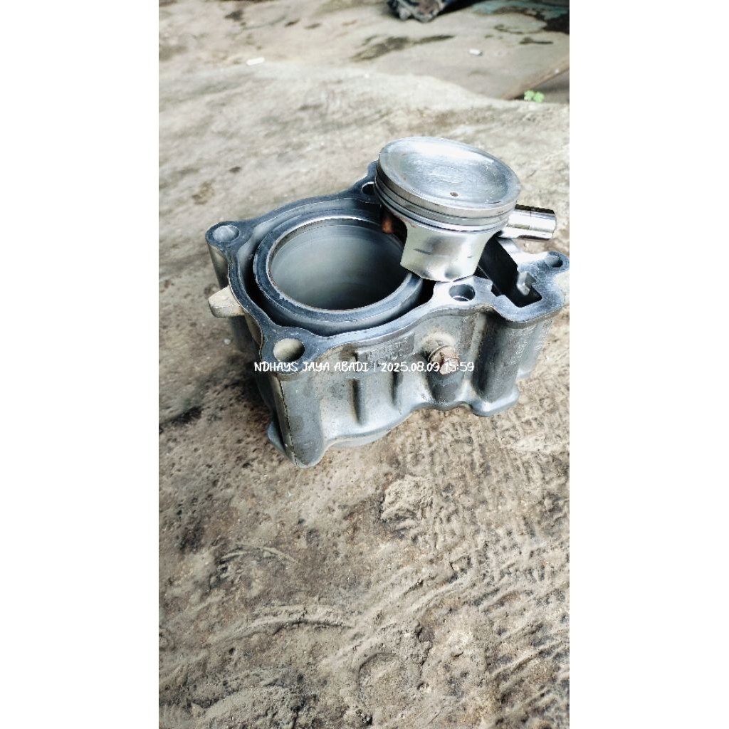 BLOK SEHER PISTON VIXION SECOND ORIGINAL