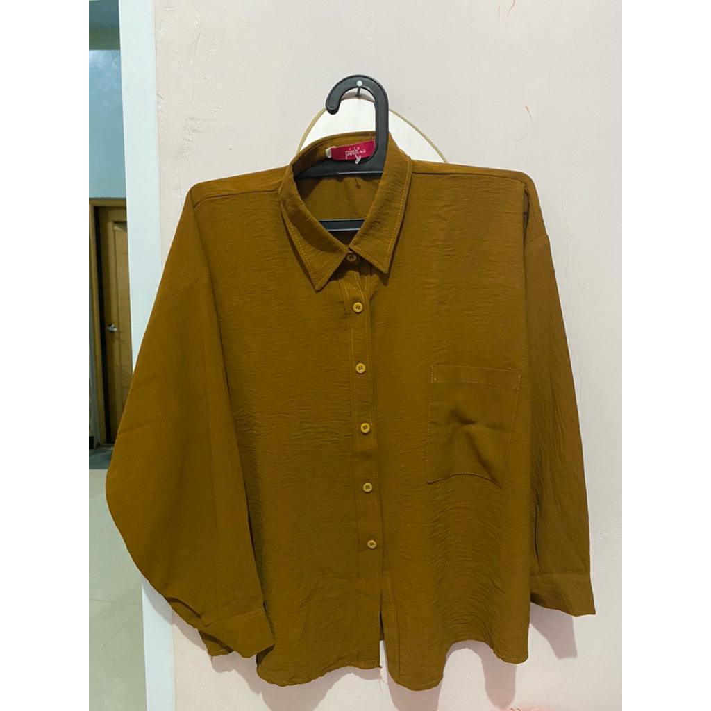 8.8. Kemeja Coklat Mustard JJ Jeans