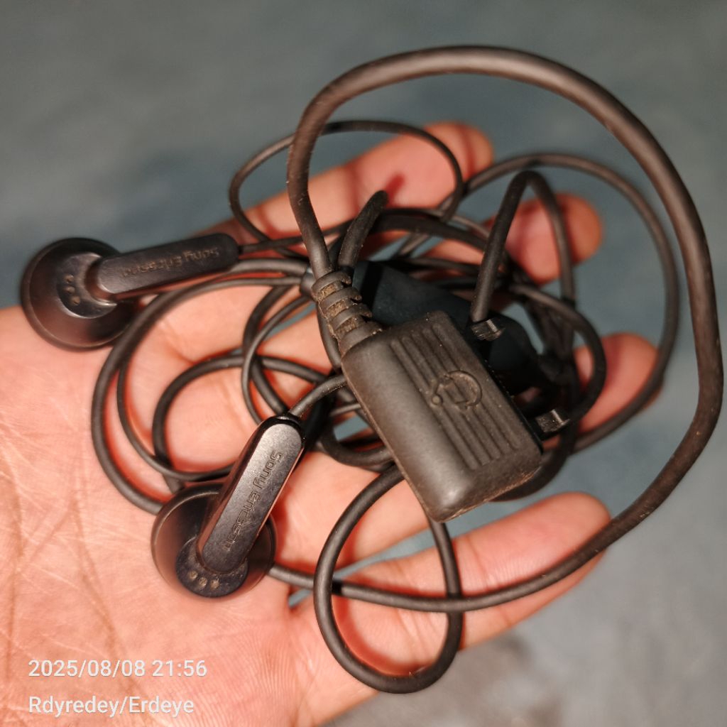 Earphone Sony Ericsson (1)