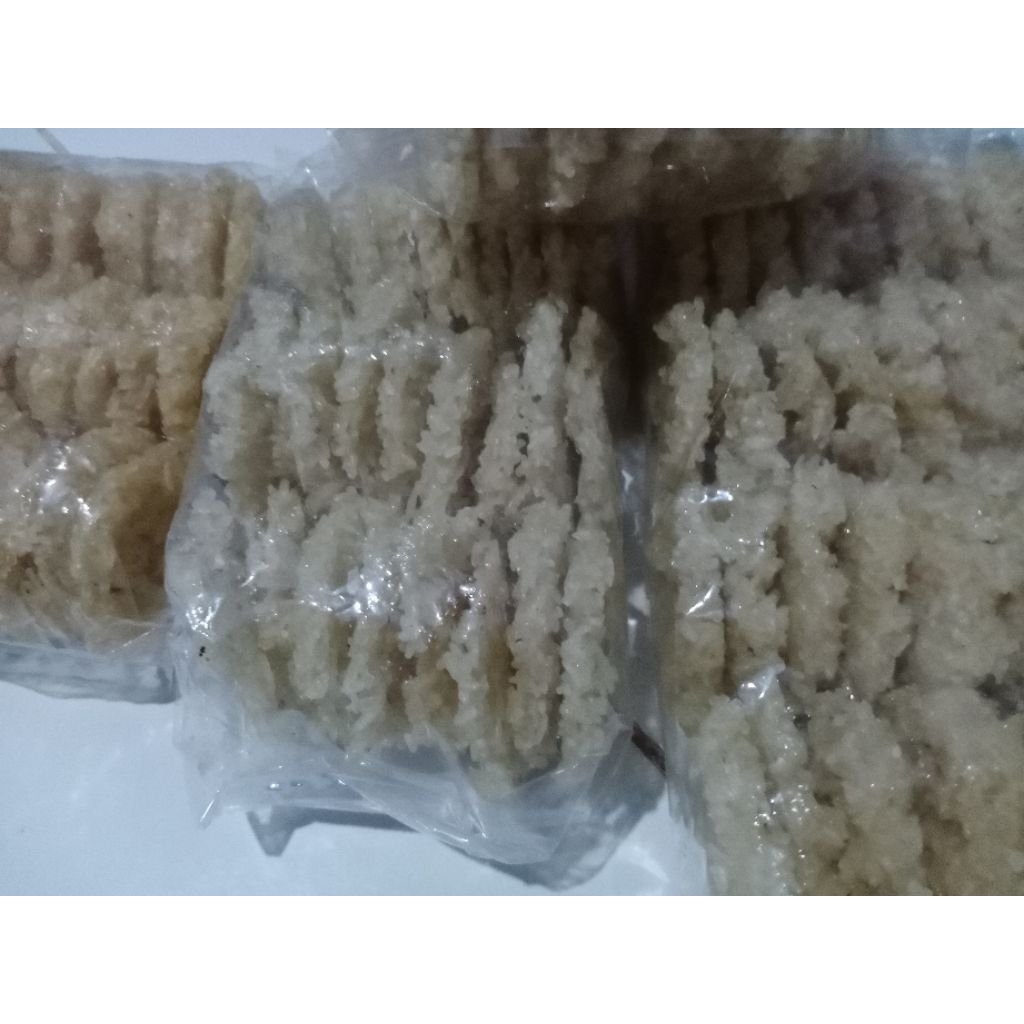 

Rengginang Ketan , Rangginang, oleh2 khas ponorogo, cemilan sehat, cemilan tradisional,