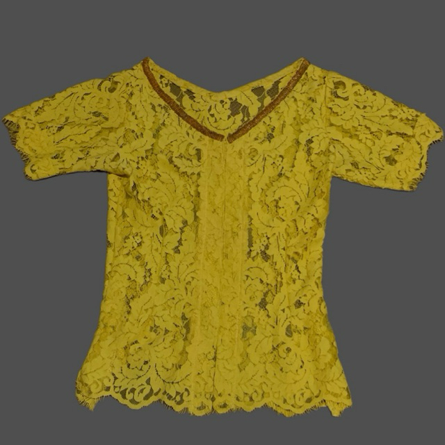 Preloved Kebaya Kuning Sandat Payet Di Bagian Leher