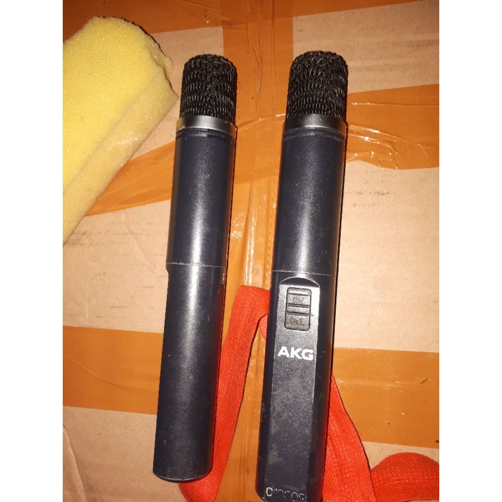 condenser AKG C1000