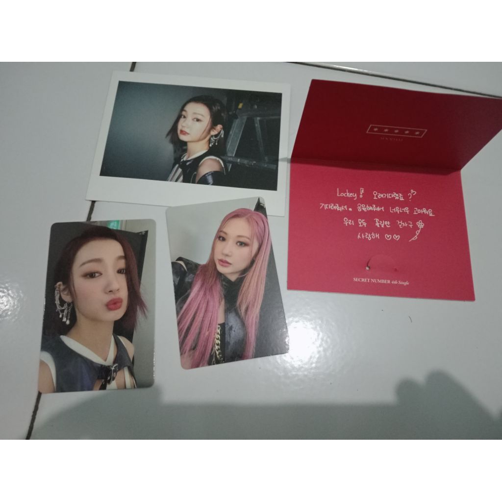 PC_Polaroid_GreetCard_SecretNumber_Doomchita_Lea_Jinny_Soodam