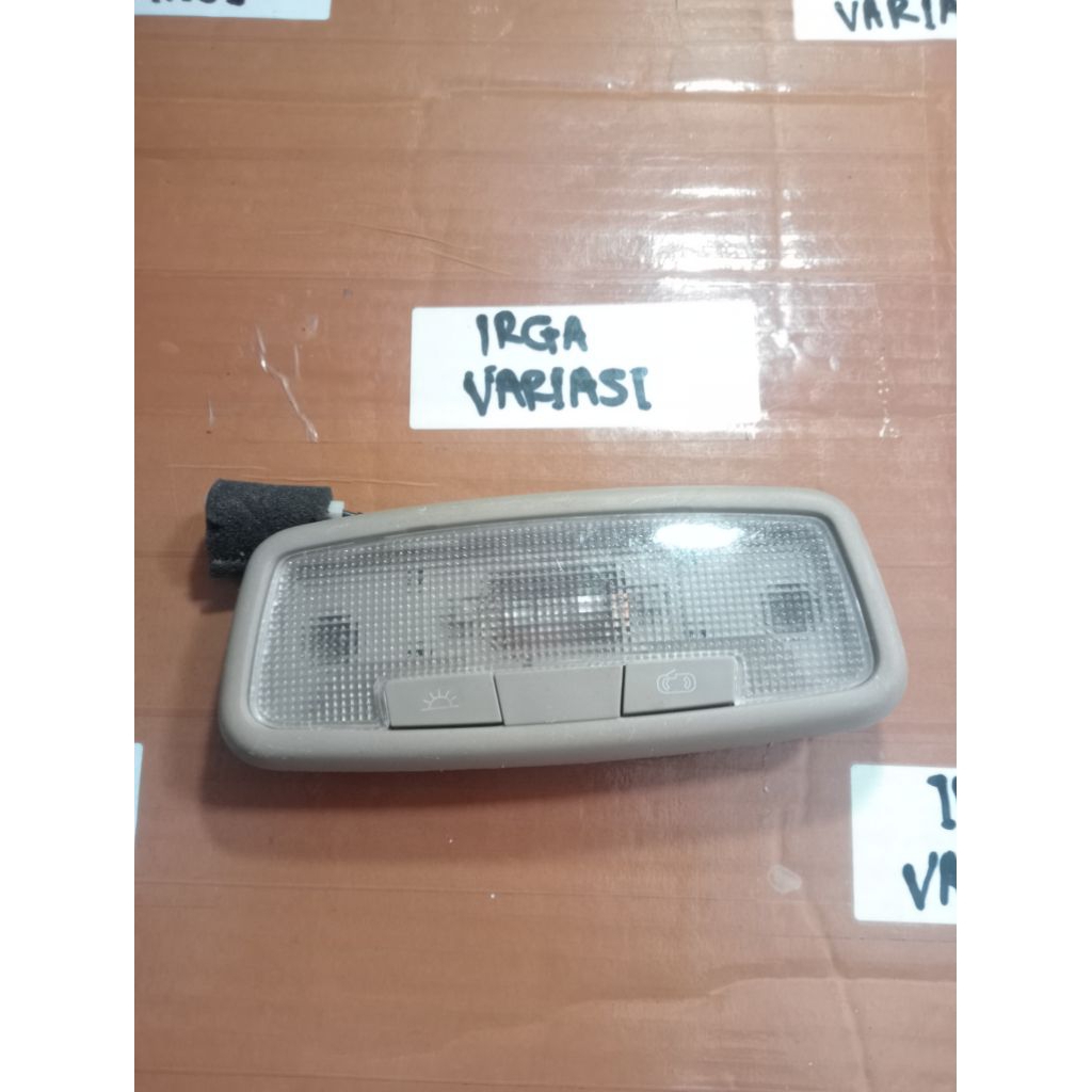 lampu plafon Wuling mobil tengah depan dan belakang universal original
