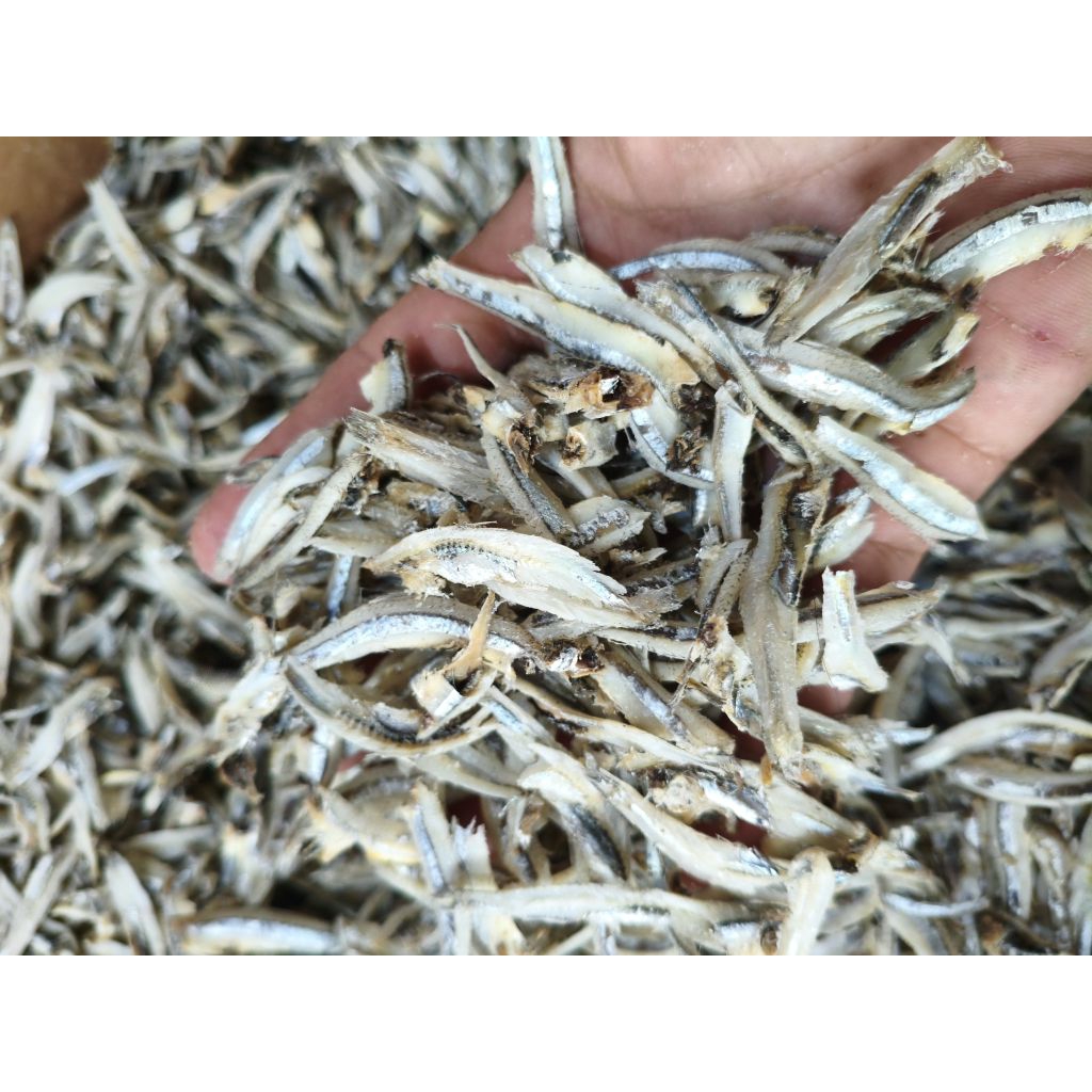 

teri jengki belah 500gram