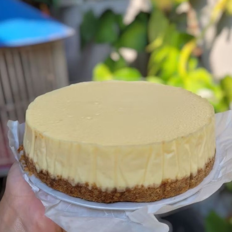 

Cheesecake/New york cheesecake by JJ mom cakes