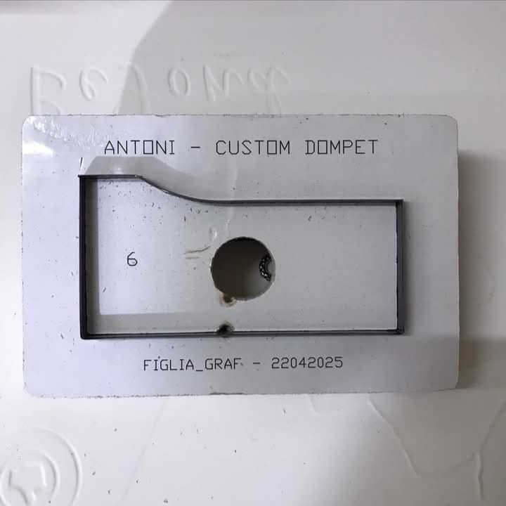 

PISAU POND, PISAU PLONG UNTUK BAHAN KULIT DOMPET