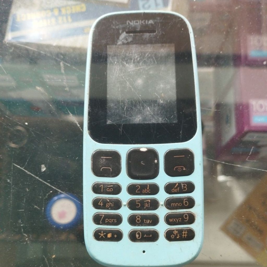Hp Jadul Nokia 105 Rusak /Mati Total Karena Nganggur Kondisi sesuai di Foto(Rosokan) Bisa buat kolek