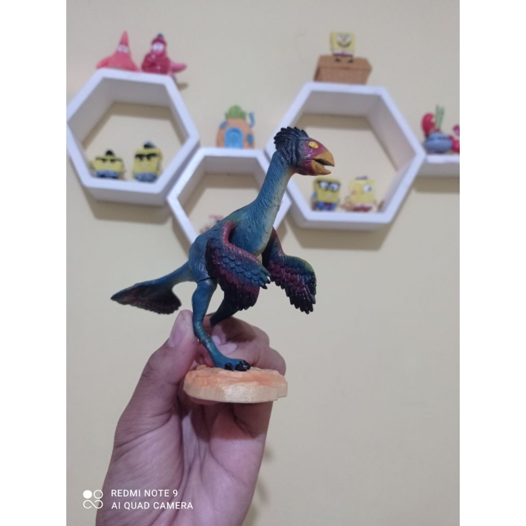 Figure Hewan Caudipteryx / Dinosaurus Original GEOWORLD (Preloved)