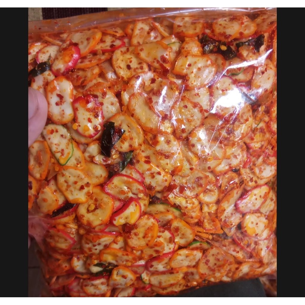 

Kerupukseblak kering khas daunjeruk