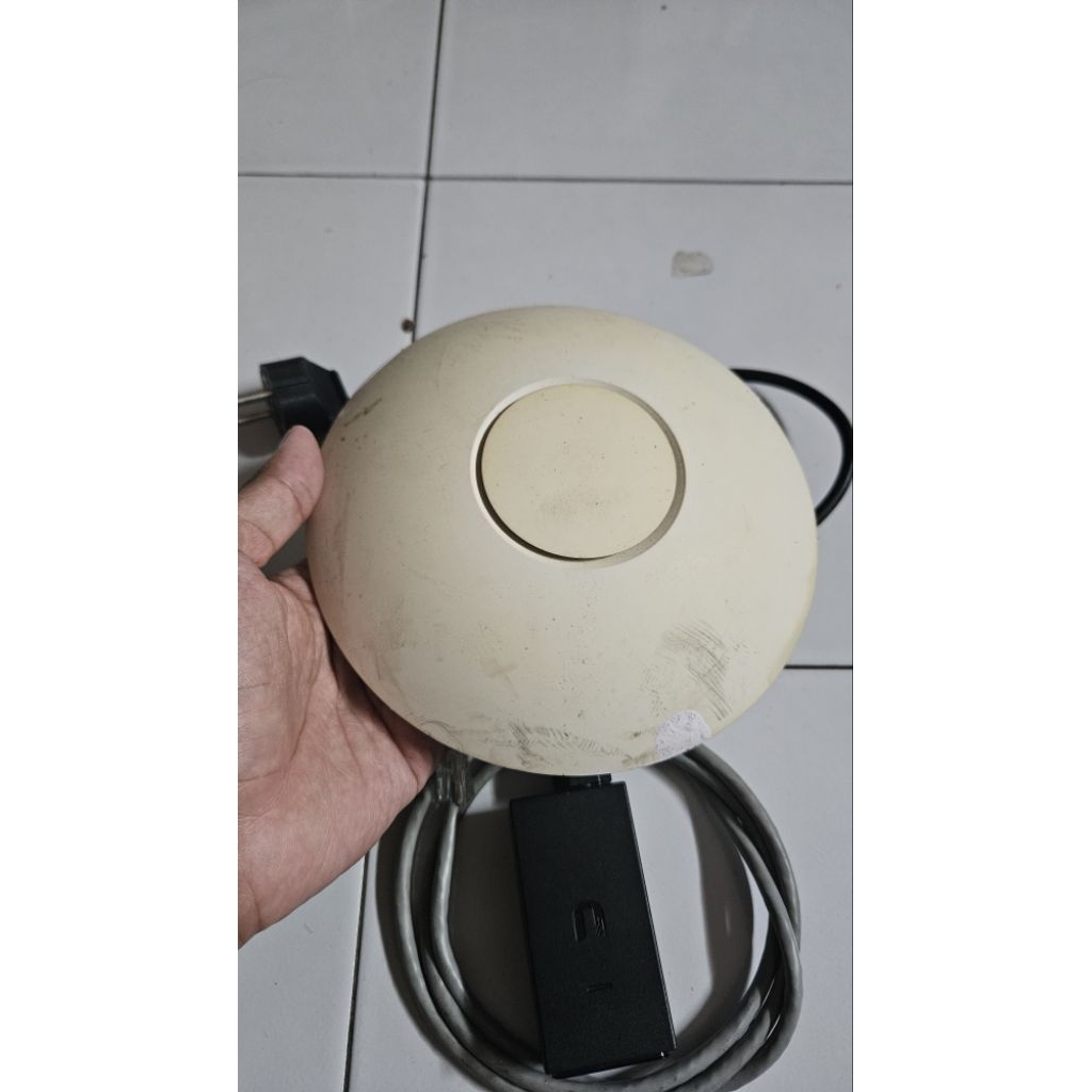 Ubiquiti unifi AP AC LR bekas normal