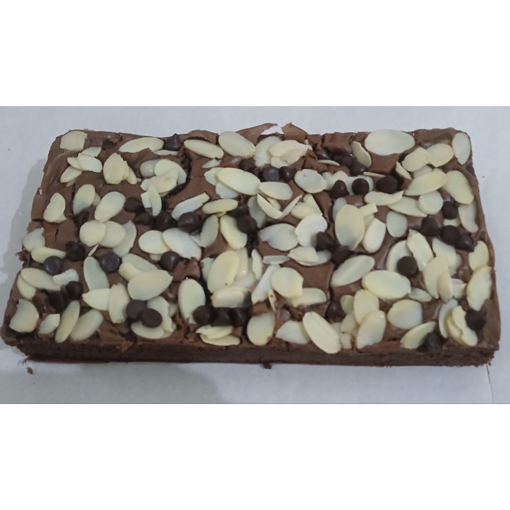 

Fudgy Brownies 22 x 10HALAL