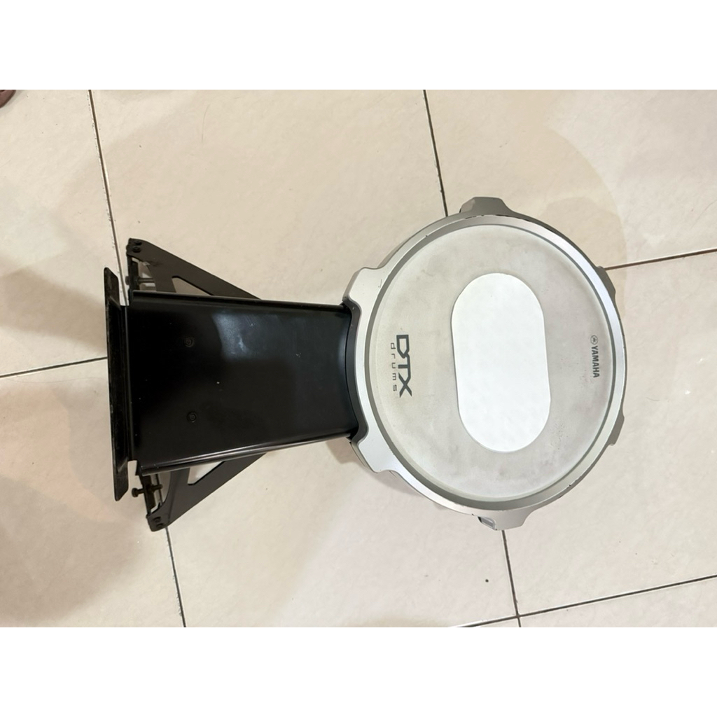 Kick Pad Drum Elektrik YAMAHA KP100