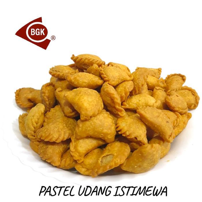

Pastel Udang Istimewa / Kue Pastel Isi Abon Ebi Super 1/4Kg 250Gram