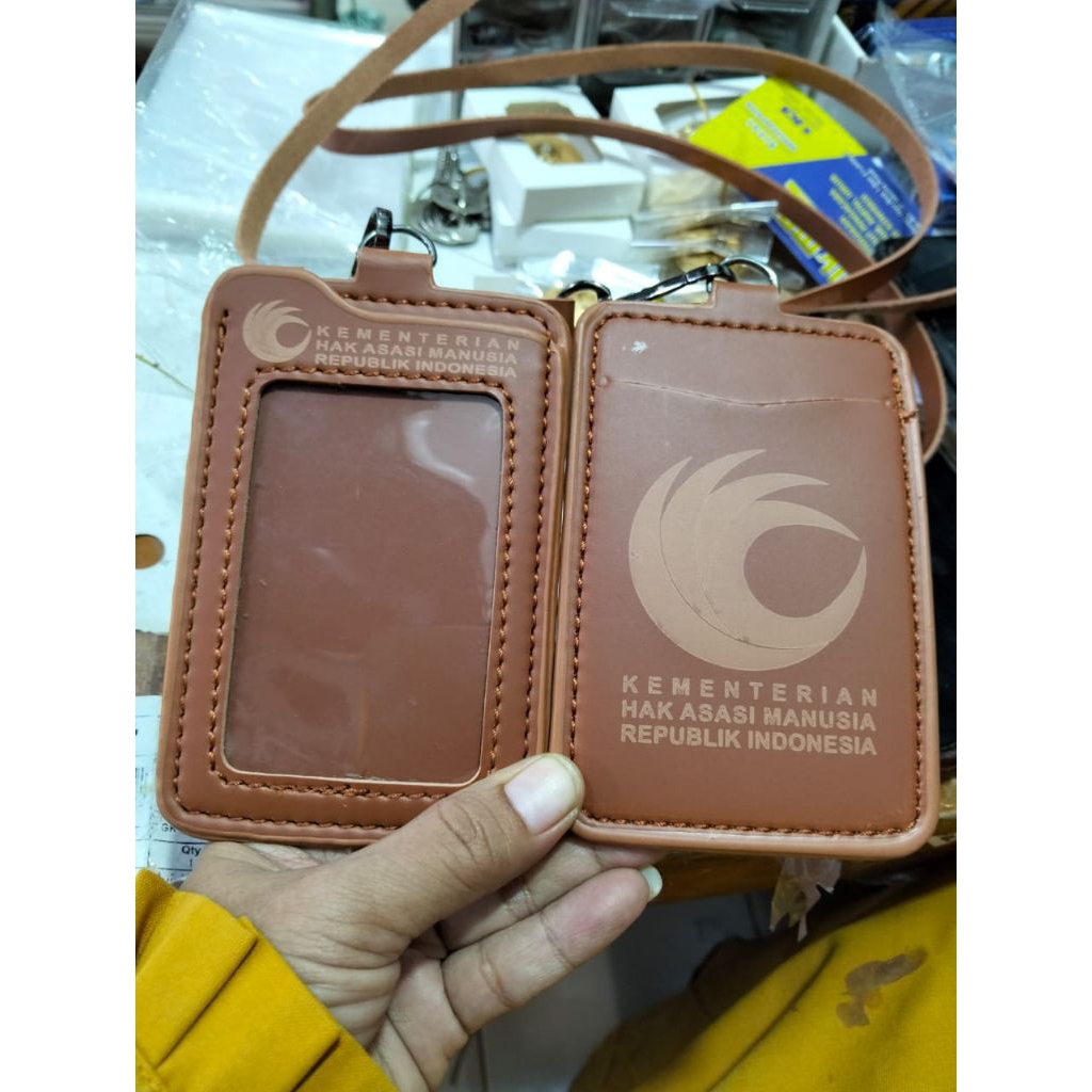 

Name Tag Id Card Tempat Id card Logo Kementerian HAM