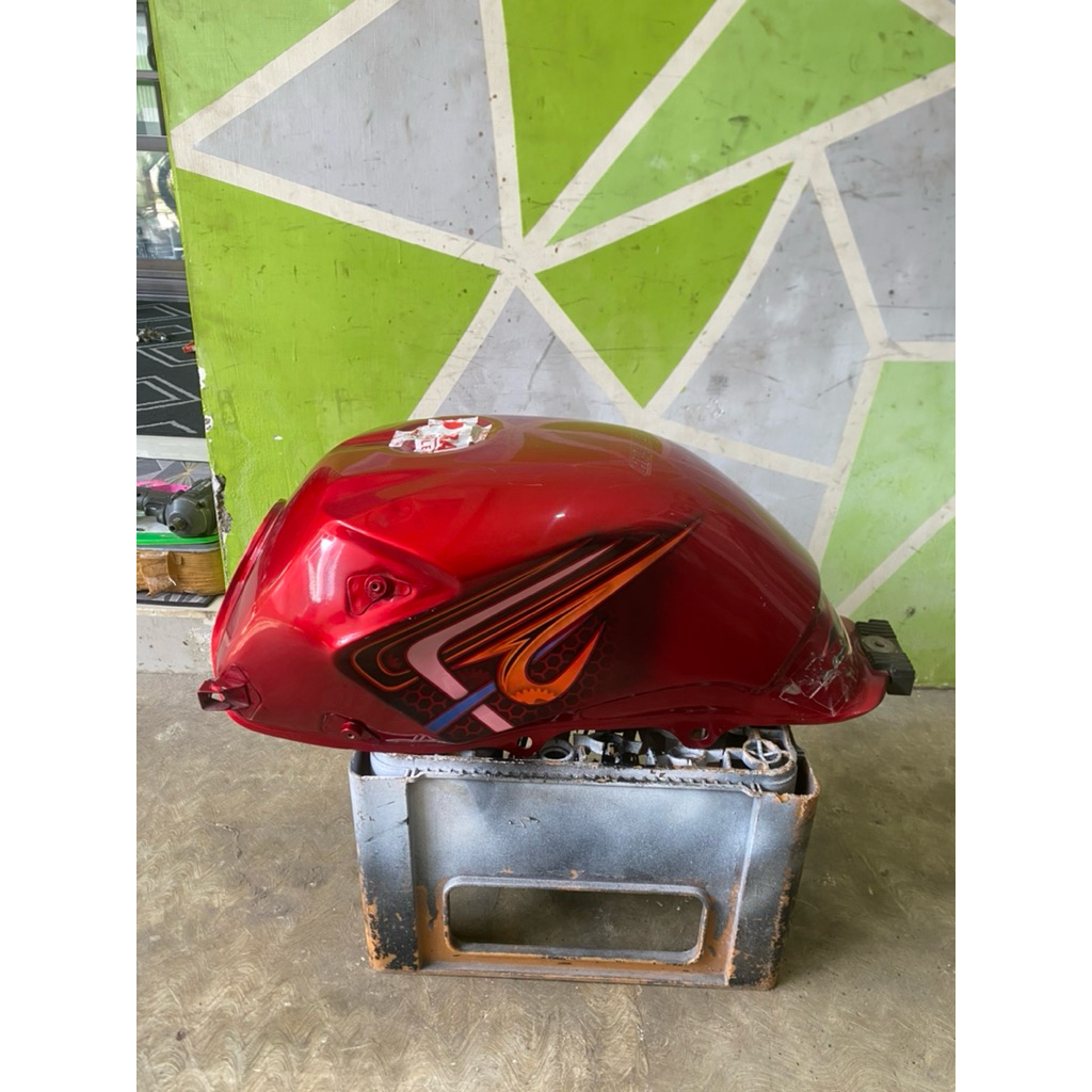 Tangki tiger revo original lepasan