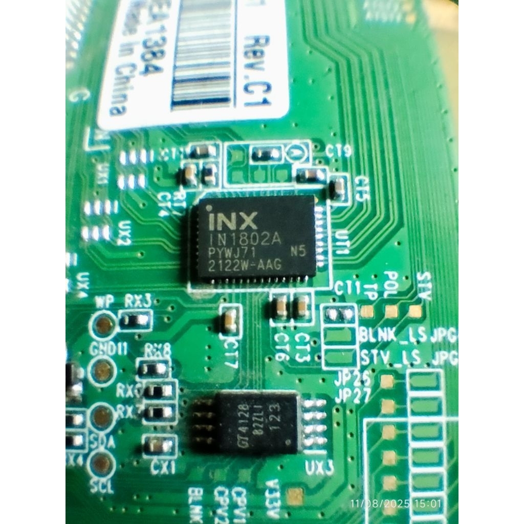 2pcs IC inx in1802A potongan tcon 32"