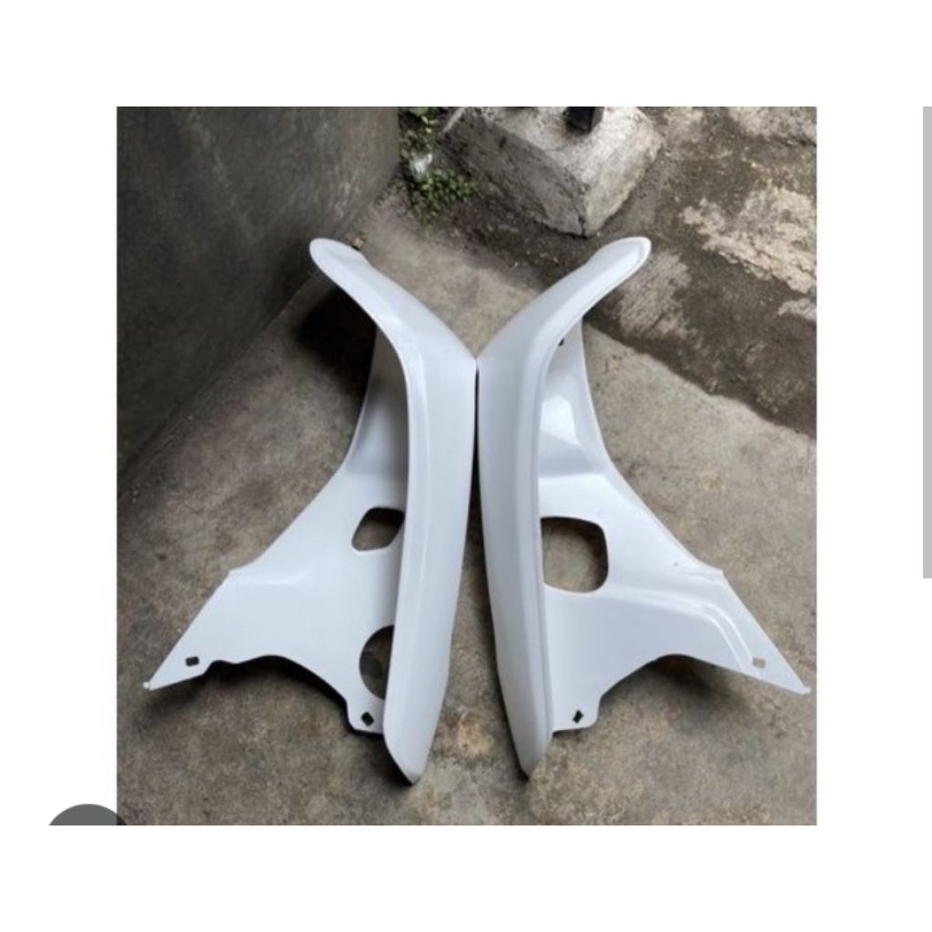 sayap Honda astrea grand bulus putih mrek narita