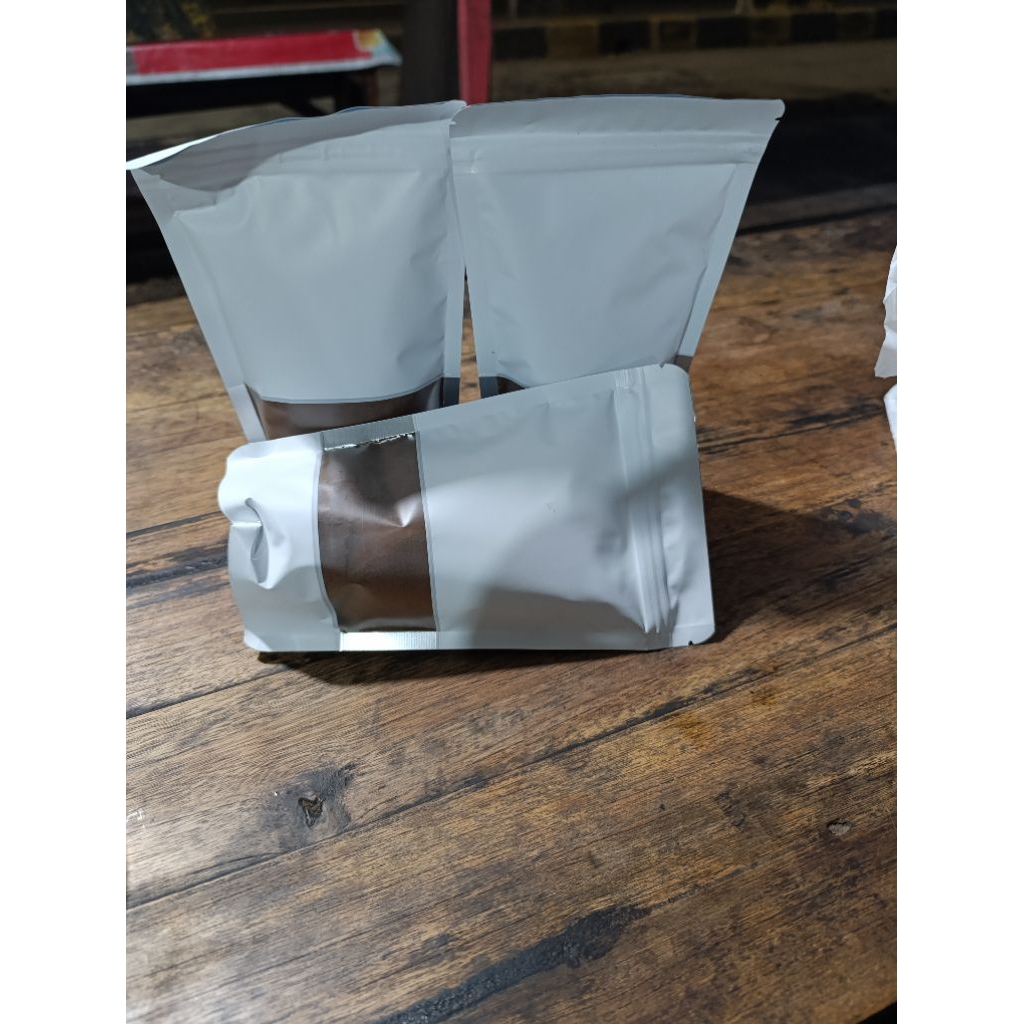 

Kopi Robusta Kemasan 250gr