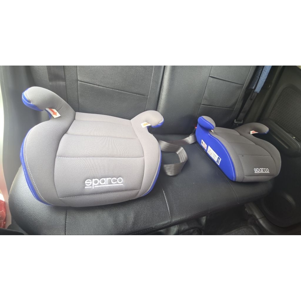 preloved booster seat sparco (carseat)