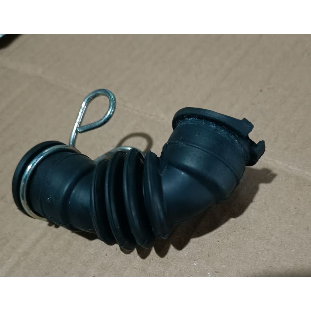 karet selang dalam mesin cuci Samsung prontloading