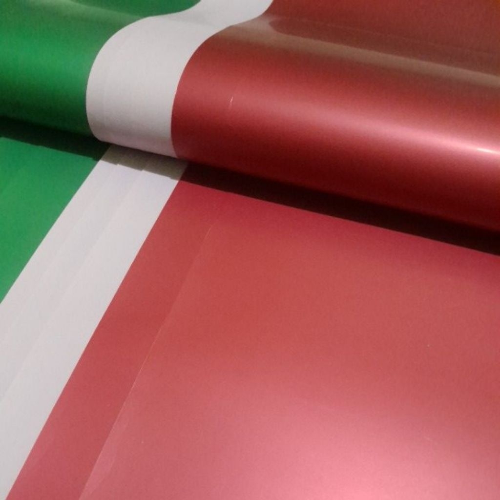 

Kertas Kado + Kartu Ucapan